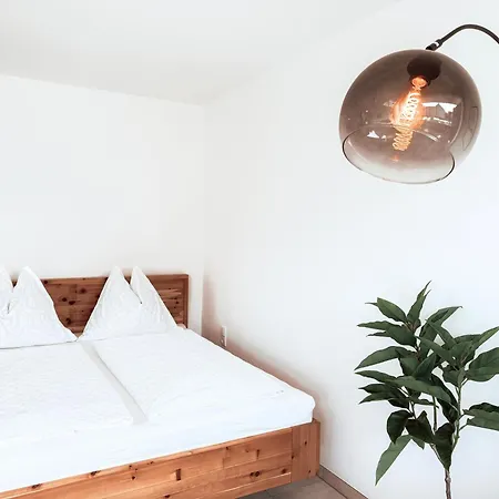 Gluecksmoment Mit Balkon In Daire