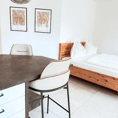 Gluecksmoment Mit Balkon In * 그라츠