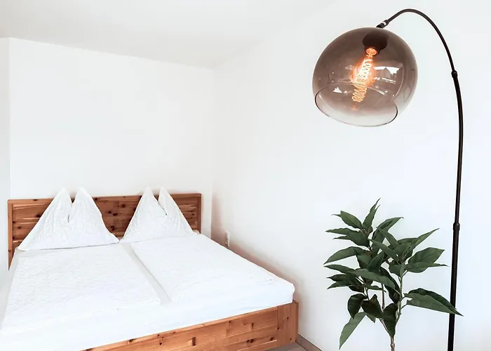 Gluecksmoment Mit Balkon In Apartament