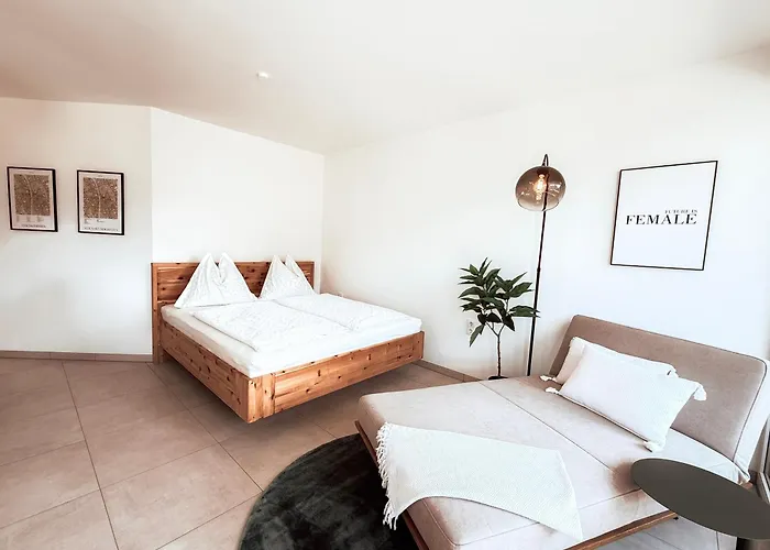 Gluecksmoment Mit Balkon In Apartament