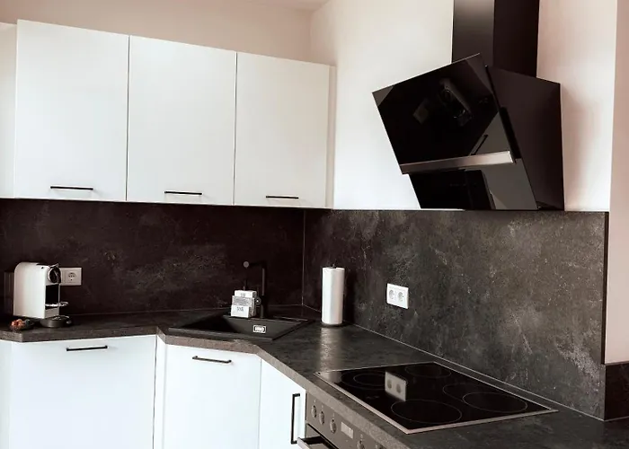 Apartment Gluecksmoment Mit Balkon In Graz